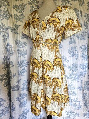 Size M Short Sleeve Knee Length Dress Cotton NEW